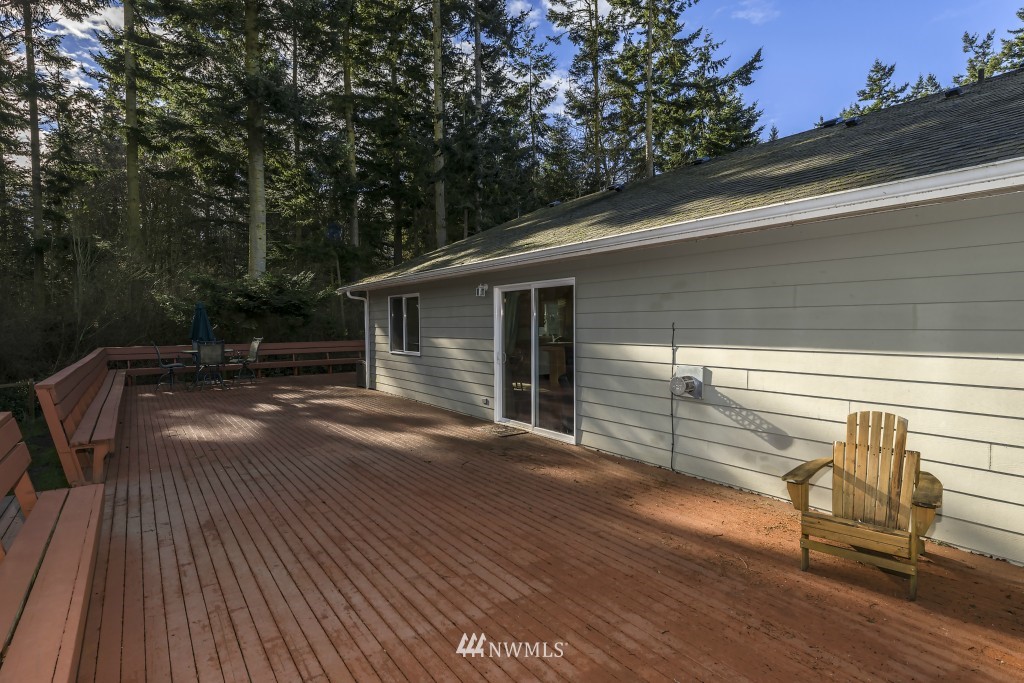 2218 Williams Road Oak Harbor, WA 98277 - Photo 13 of 19 Gallery Image 13
