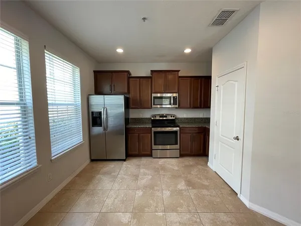 $2,300 | 10255 Lake District Lane, Unit 45B, Orlando, FL 32832