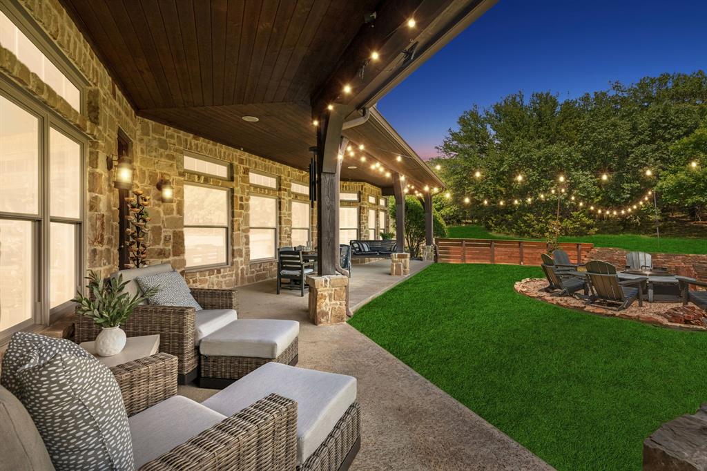 206 Rodeo Drive Azle, TX 76020 - Photo 6 of 40 Back porch twilght photo