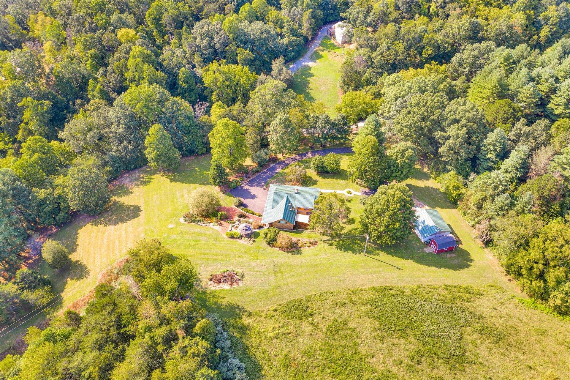 136 Trevey Road Buchanan, VA 24066 - Photo 31 of 34 53-090320210223