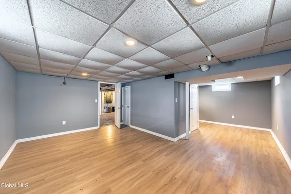 $305,000 | 2837 Woodbridge Avenue, Rotterdam, NY 12306