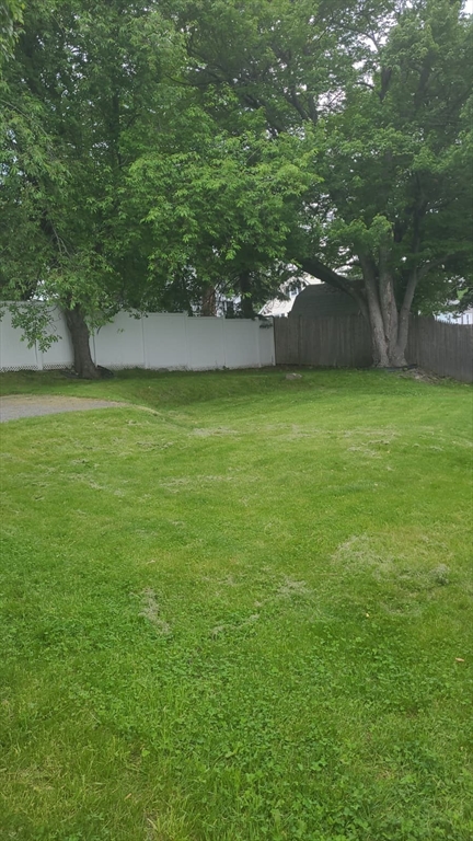 39 Westport Road Worcester, MA 01605 - Photo 36 of 40