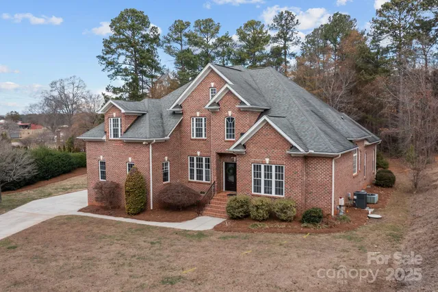 $844,900 | 7909 Bay Pointe Drive, Denver, NC 28037