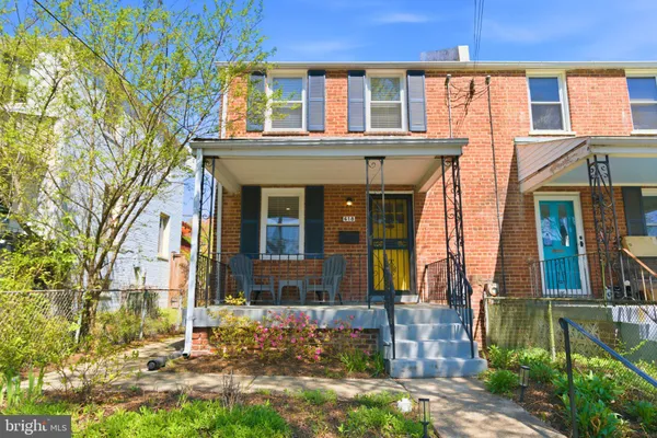 $550,000 | 618 Faraday Place Northeast, Washington, DC 20017