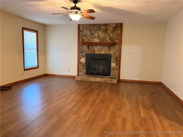 $1,575 | 7098 Calamar Drive, Fayetteville, NC 28314