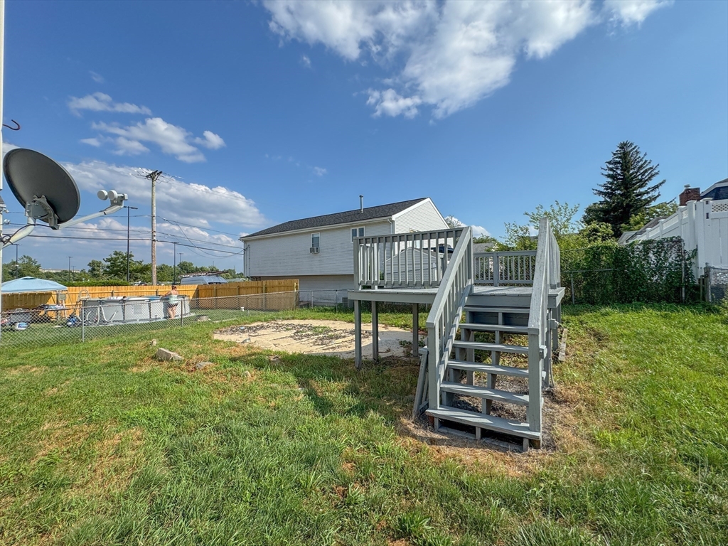 899 Warren Street Fall River, MA 02721 - Photo 6 of 20
