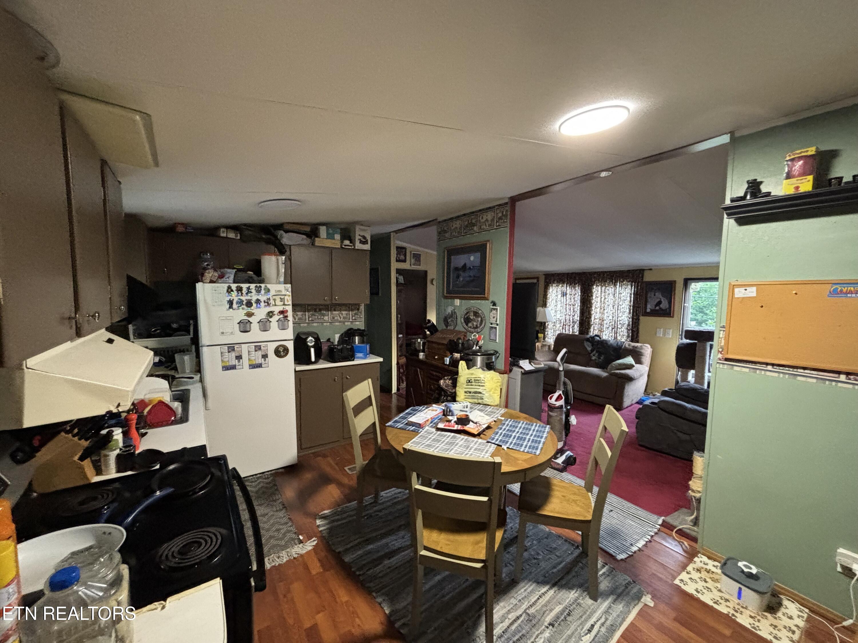 245 State Highway 72 Baxter, KY 40806 - Photo 16 of 22 Kitchen 2