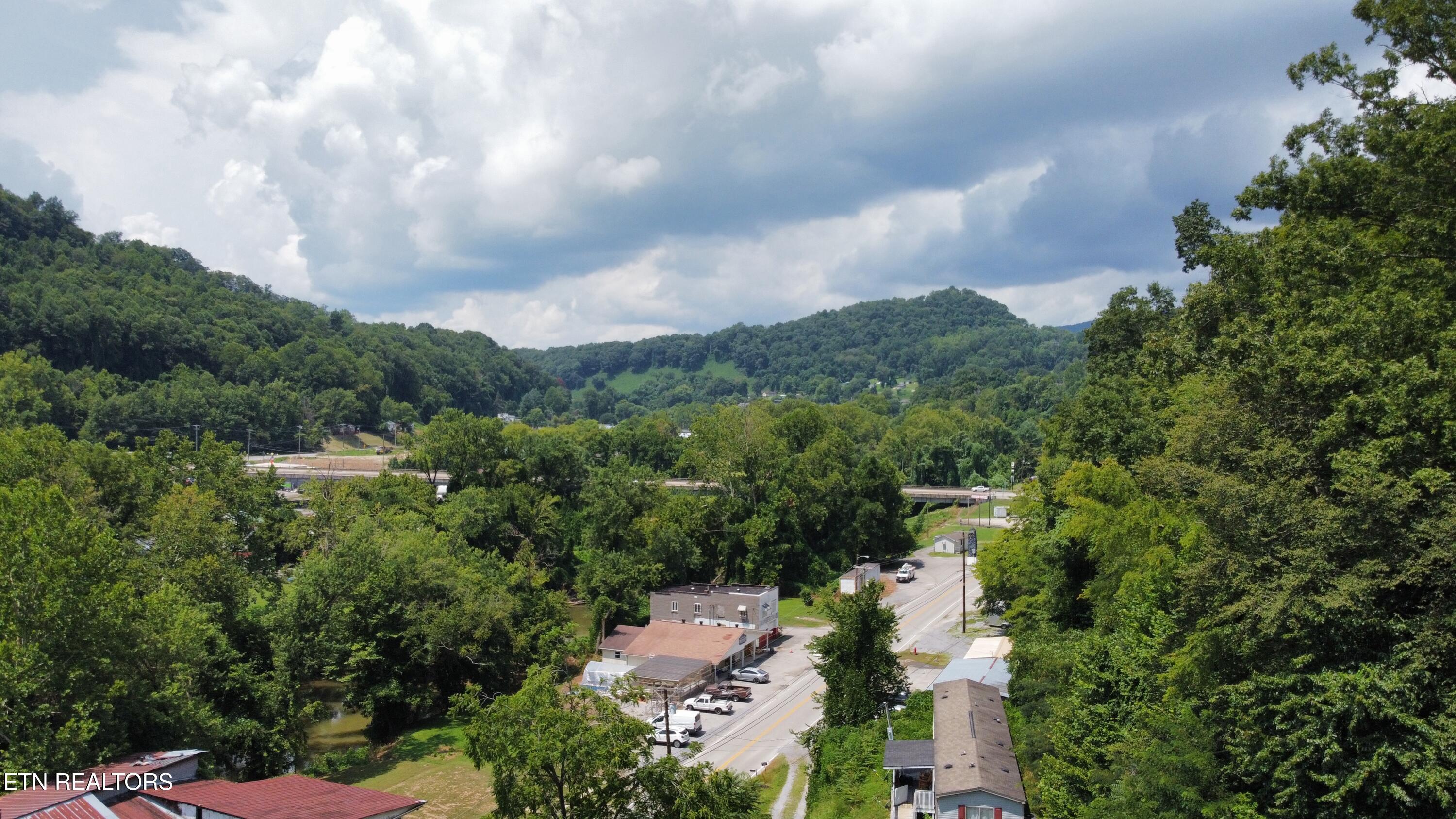 245 State Highway 72 Baxter, KY 40806 - Photo 7 of 22 dji_fly_20250730_125240_190_175389493165