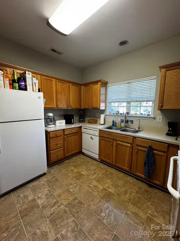 a close view of stove top oven and washer
