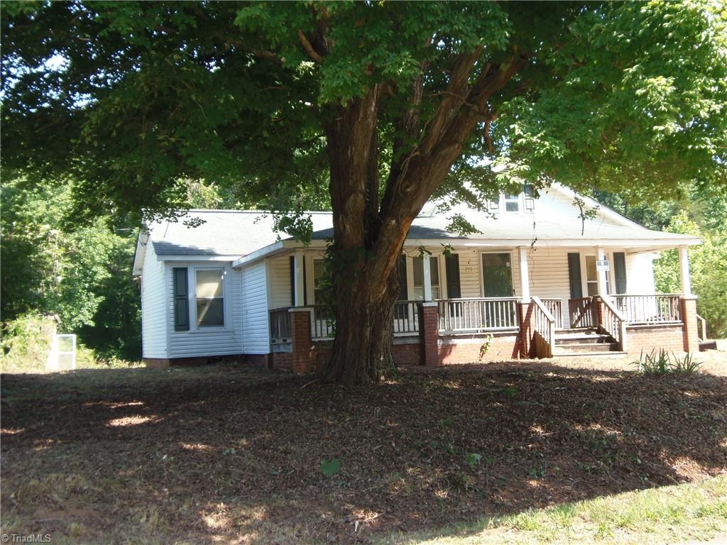 255 Warren Road Eden, NC 27288 - Photo 1 of 15 Gallery Image 1