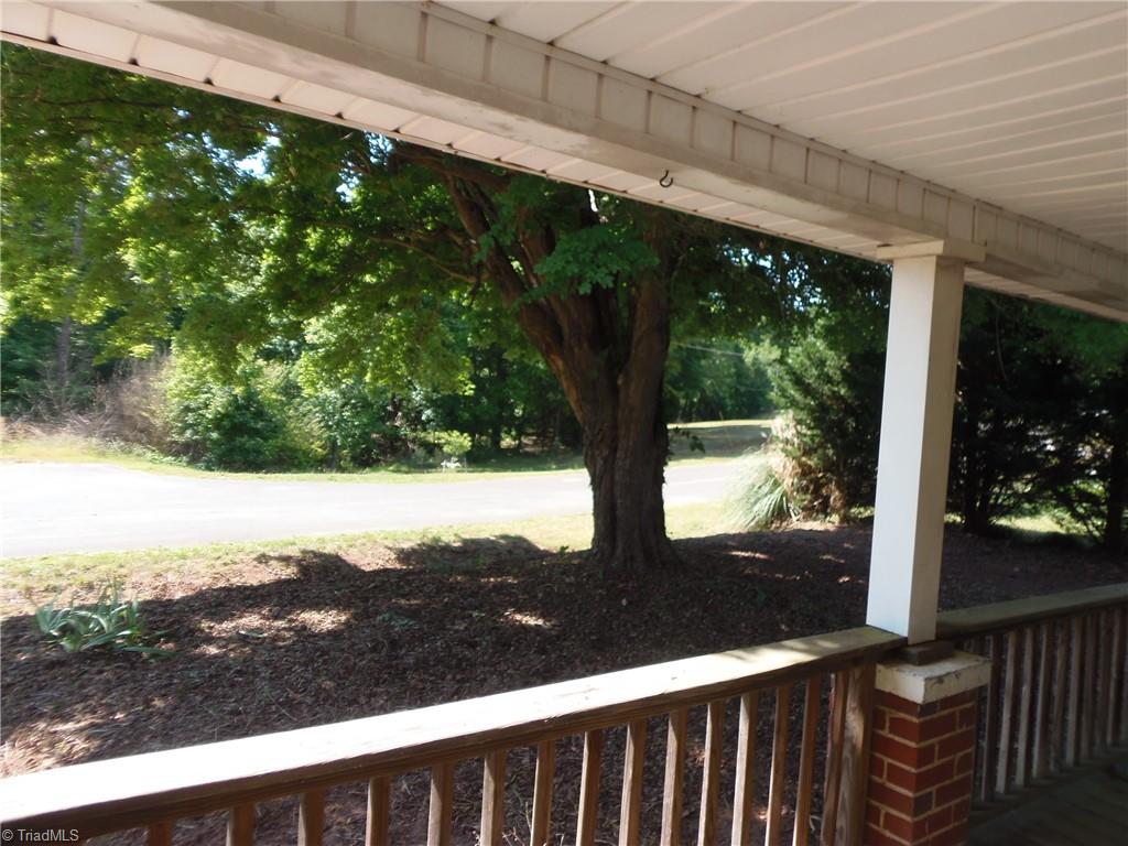 255 Warren Road Eden, NC 27288 - Photo 3 of 15 Gallery Image 3