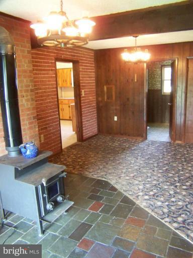 328 England Creamery Road North East, MD 21901 - Photo 10 of 14 Family Room