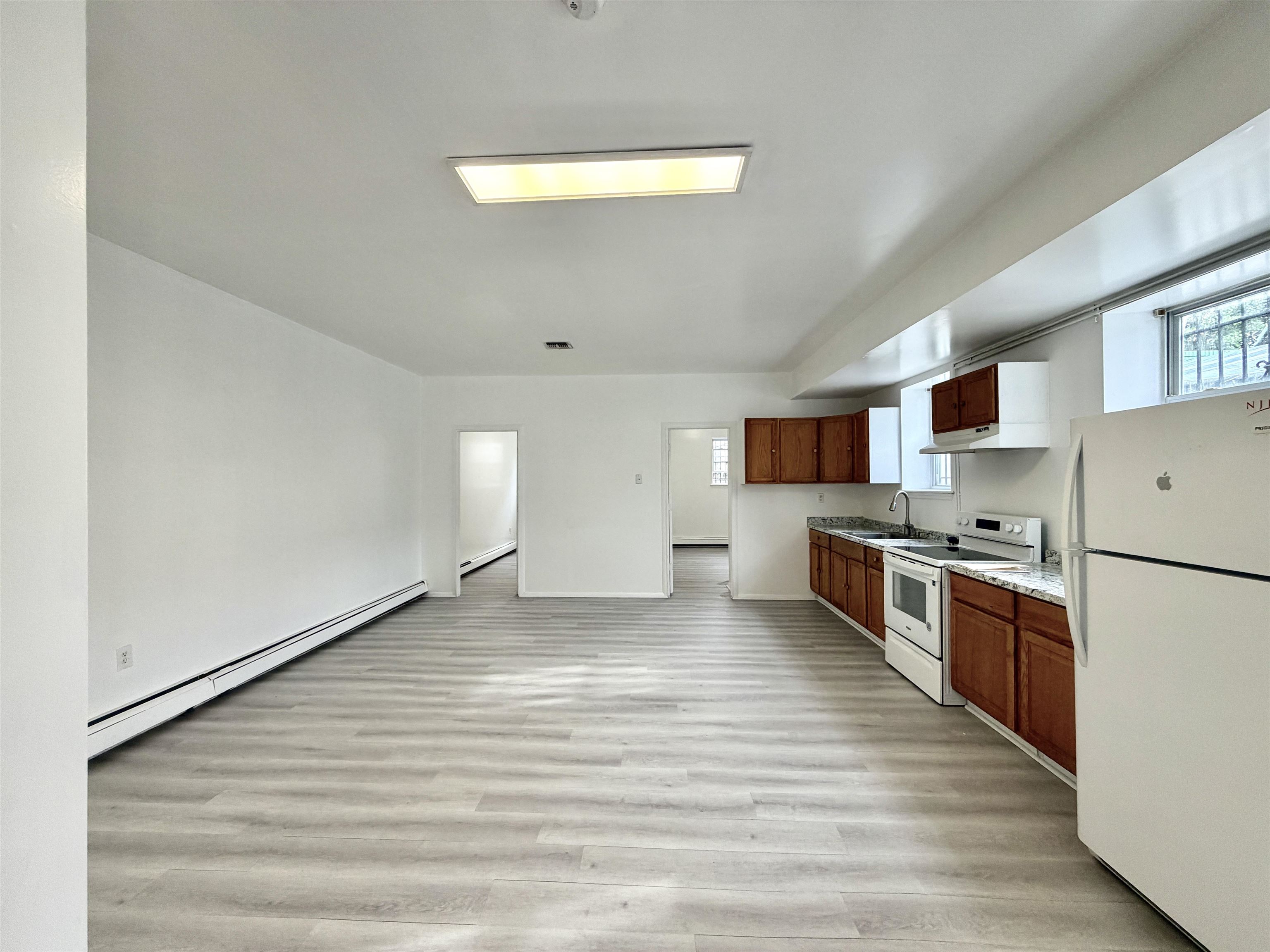 795 Secaucus Road Jersey City, NJ 07307 - Photo 7 of 30