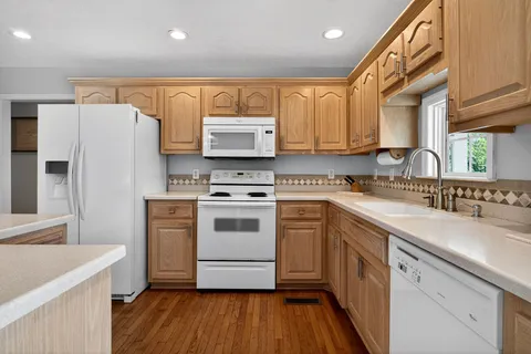 $619,900 | 1038 Lakeside Drive, Smithville, TN 37166