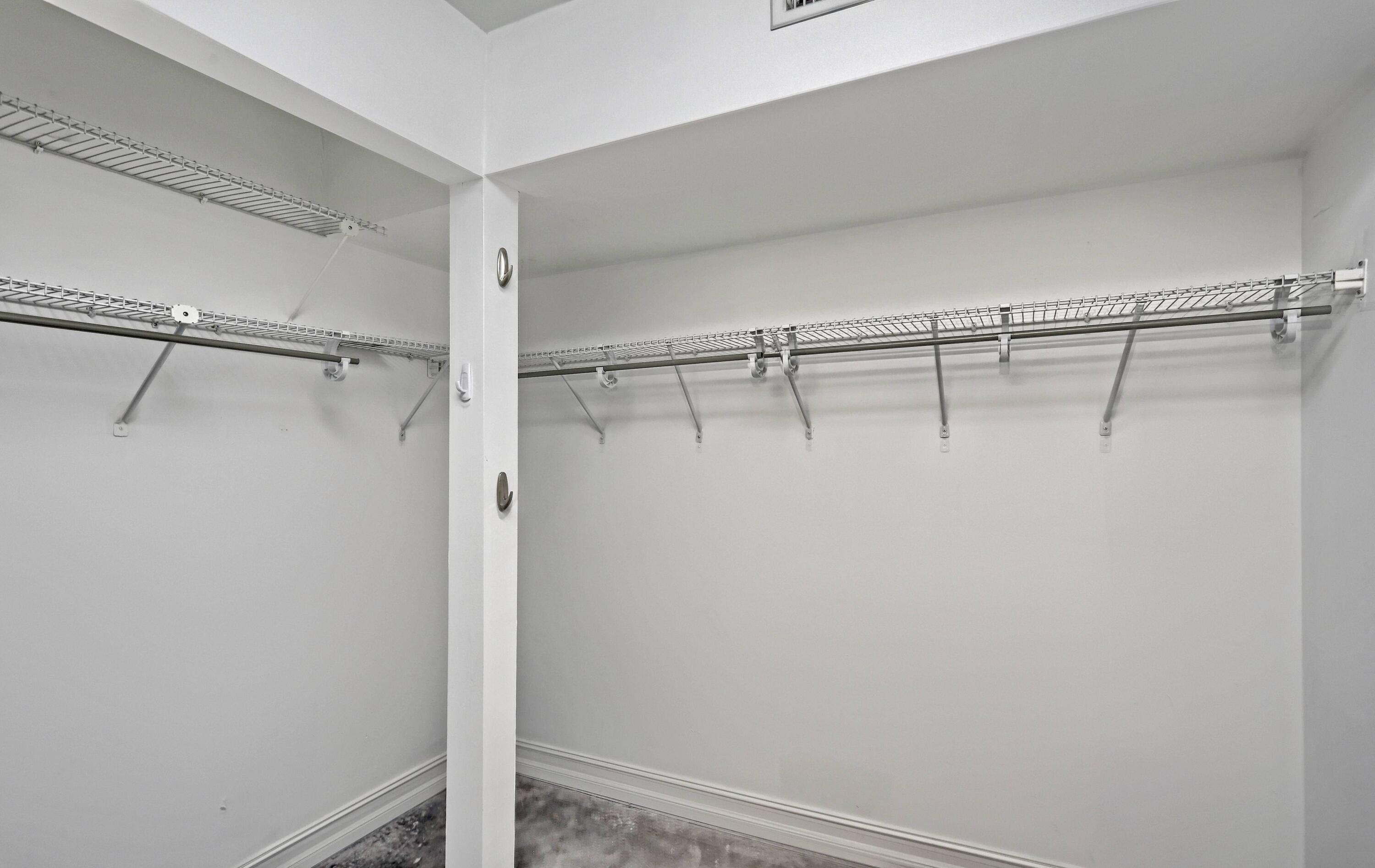 394 Golfview Road, Unit F North Palm Beach, FL 33408 - Photo 33 of 73 a view of small space
