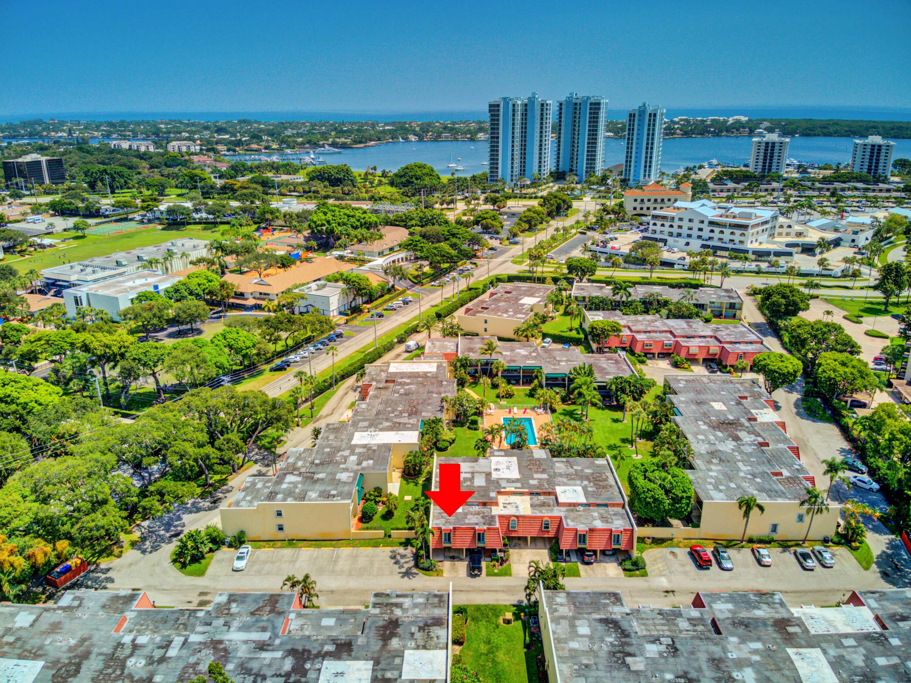 394 Golfview Road, Unit F North Palm Beach, FL 33408 - Photo 59 of 73 Aerial View
