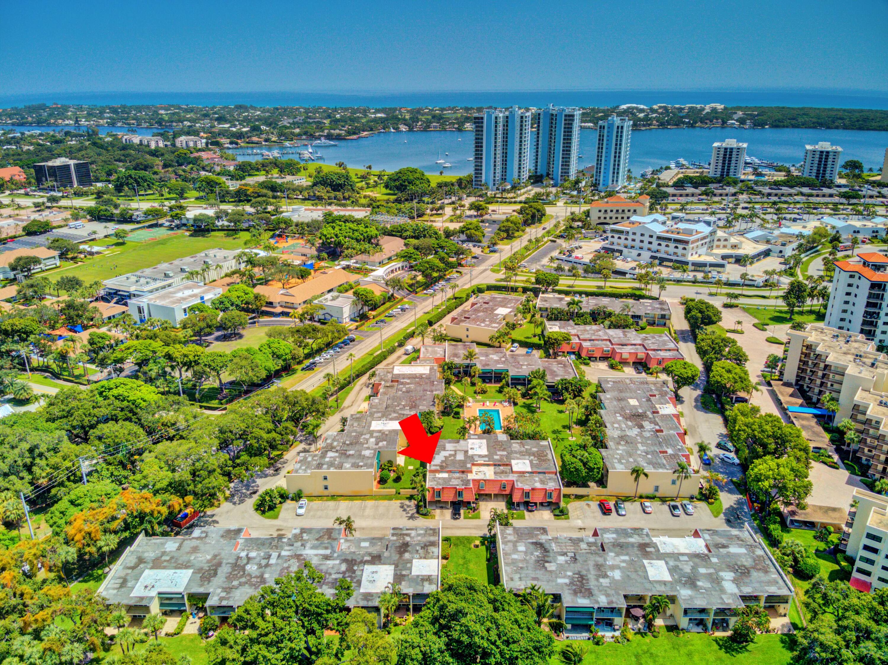 394 Golfview Road, Unit F North Palm Beach, FL 33408 - Photo 60 of 73 Aerial View
