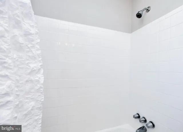 $1,999 | 1851 Columbia Road Northwest, Unit 603, Washington, DC 20009