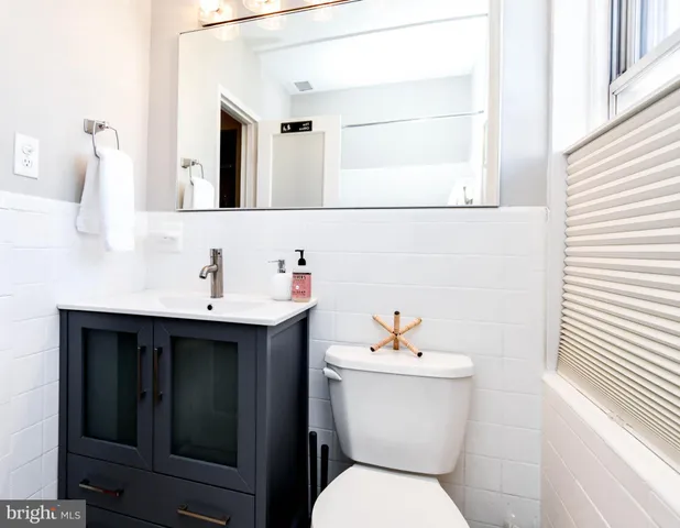 $1,999 | 1851 Columbia Road Northwest, Unit 603, Washington, DC 20009