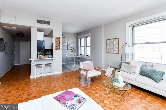 $1,999 | 1851 Columbia Road Northwest, Unit 603, Washington, DC 20009