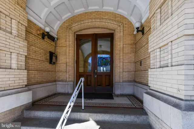 $1,999 | 1851 Columbia Road Northwest, Unit 603, Washington, DC 20009