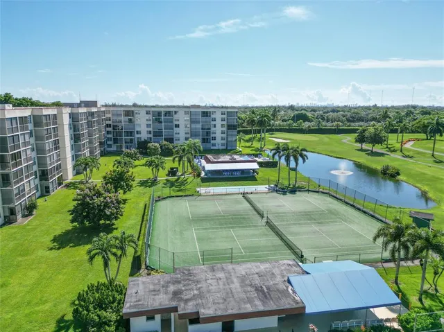 $1,549 | 8900 Washington Street, Unit 115, Pembroke Pines, FL 33025