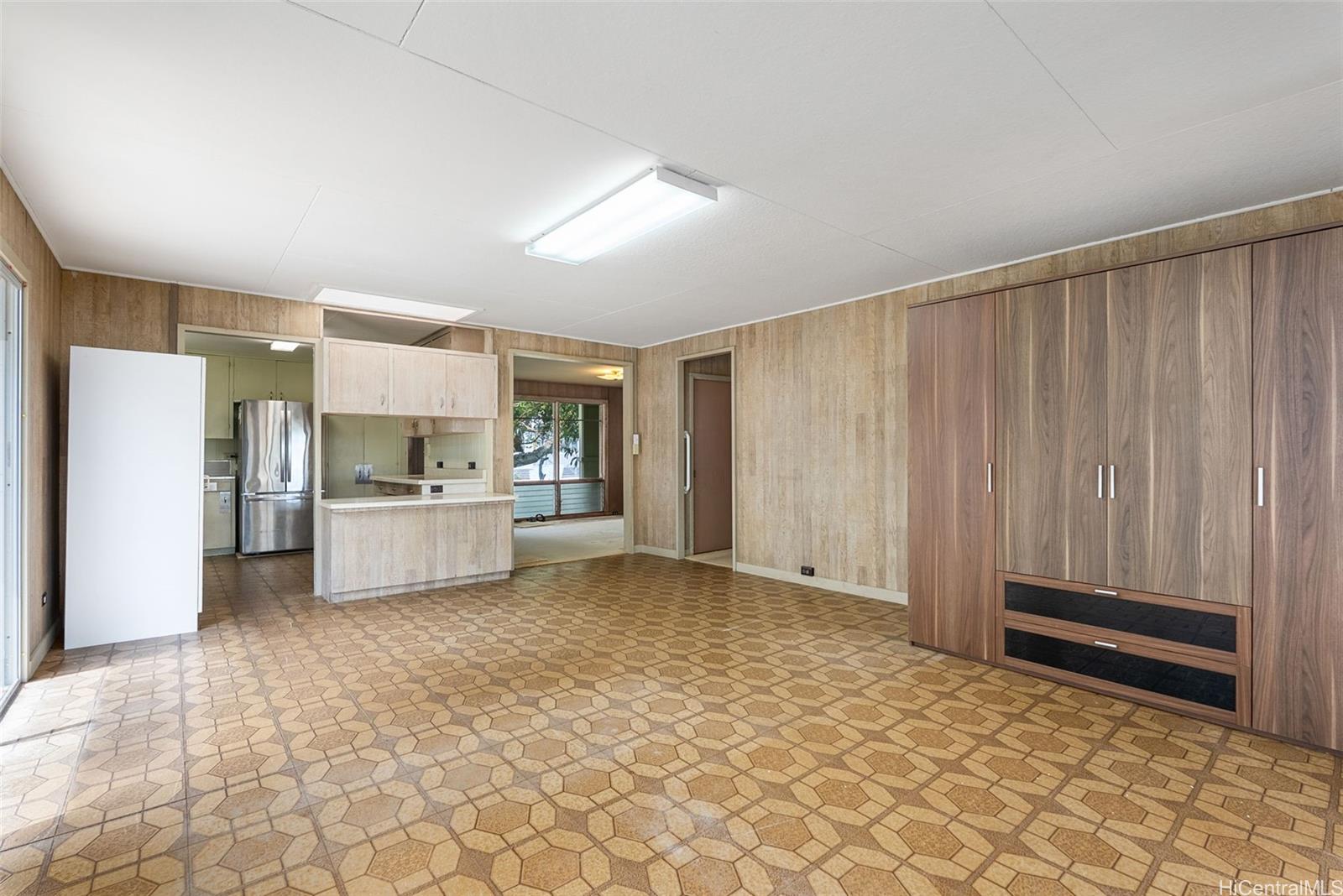 6017 Aimoku Street Honolulu, HI 96821 - Photo 12 of 22