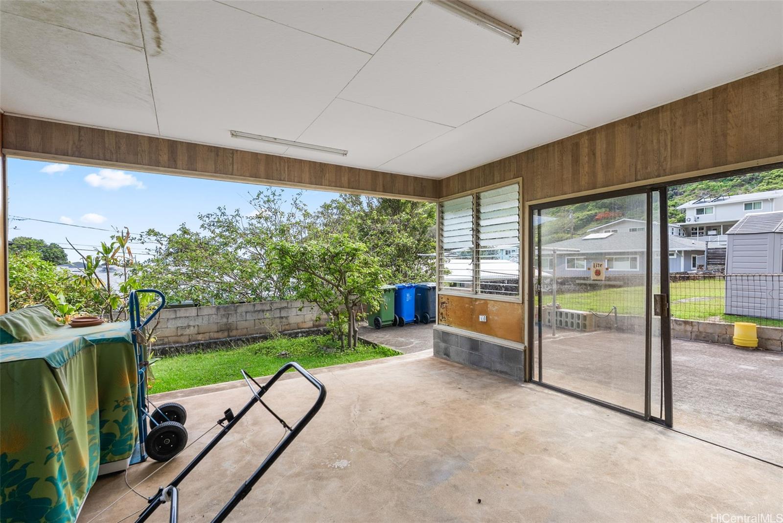 6017 Aimoku Street Honolulu, HI 96821 - Photo 18 of 22