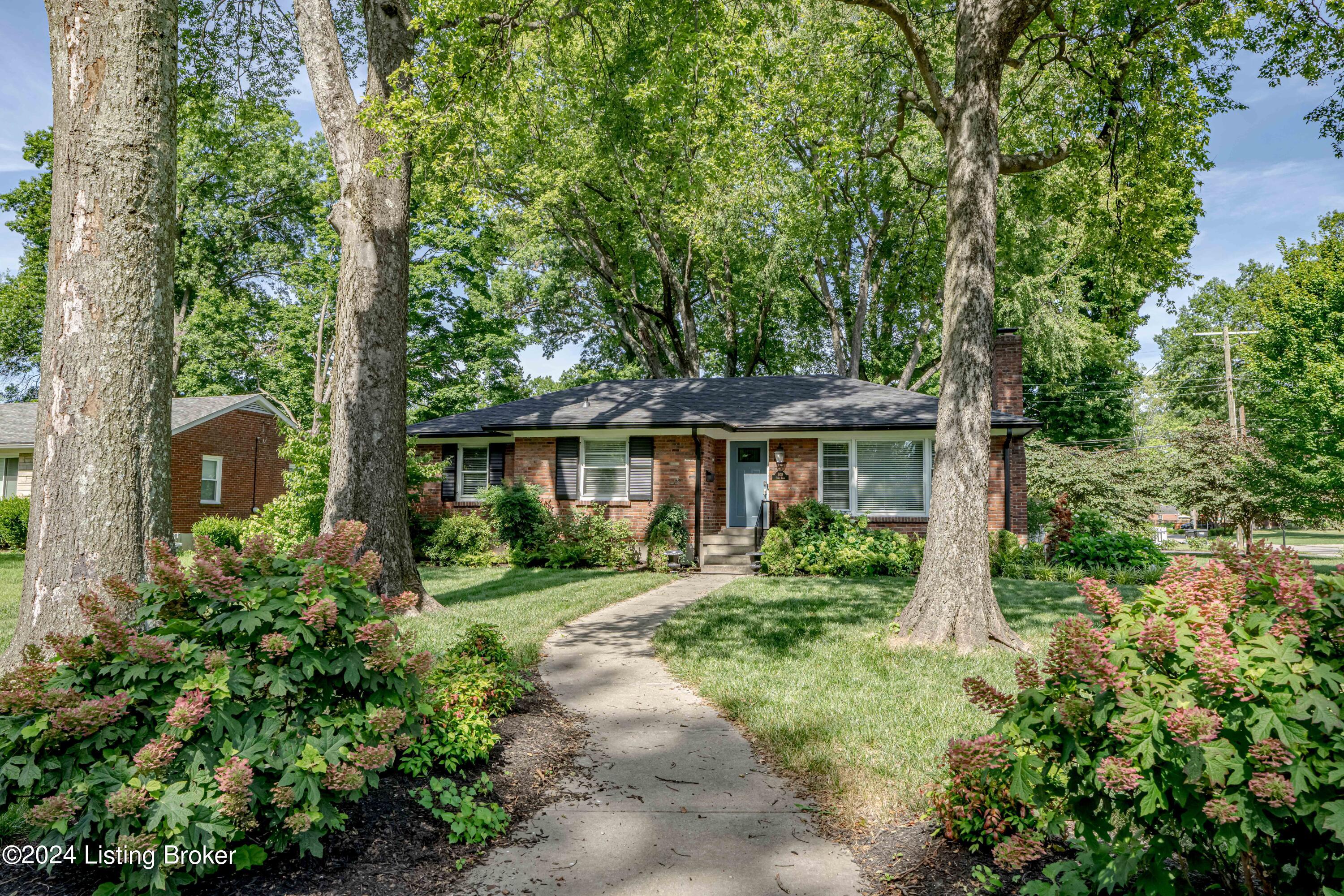 208 Tyne Road Louisville, KY 40207 - Photo 67 of 69 DSC09722