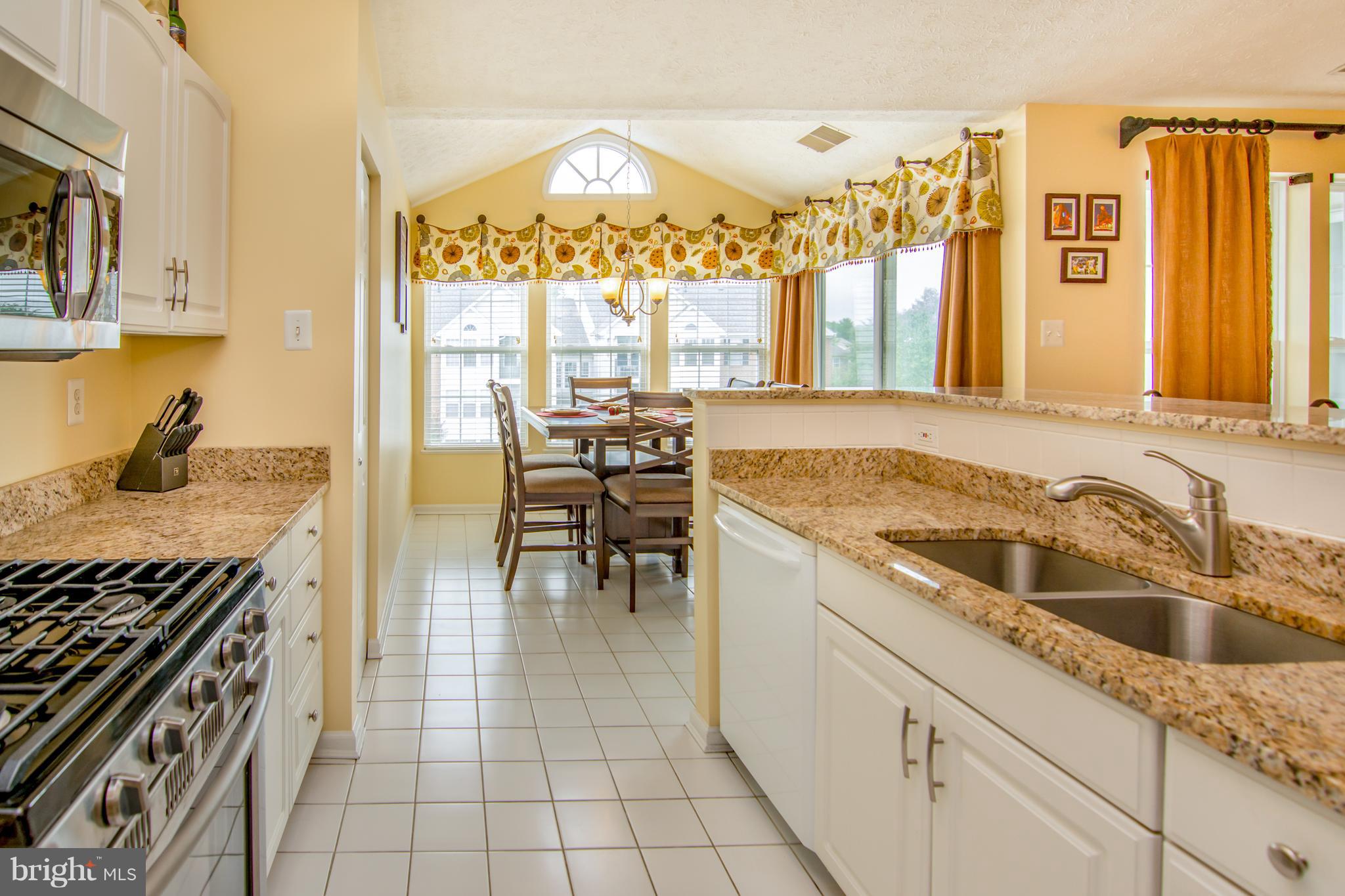 8361 Cypress Mill Road Nottingham, MD 21236 - Photo 11 of 22 KITCHEN