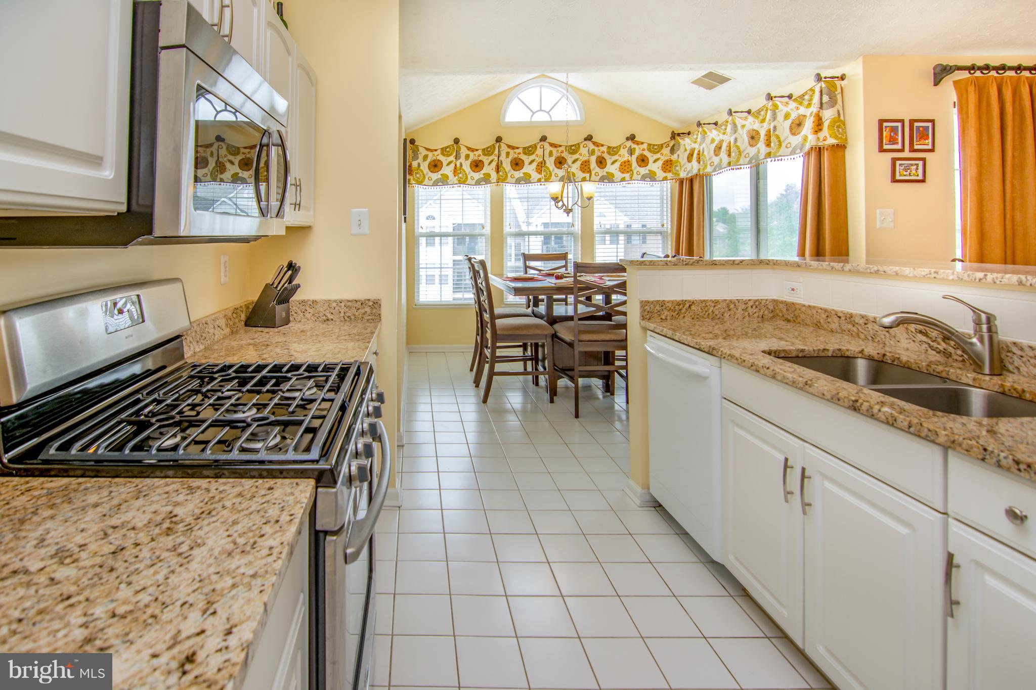 8361 Cypress Mill Road Nottingham, MD 21236 - Photo 10 of 22 KITCHEN
