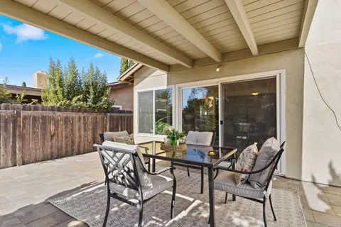 $1,100,000 | 8641 Hydra Lane, San Diego, CA 92126