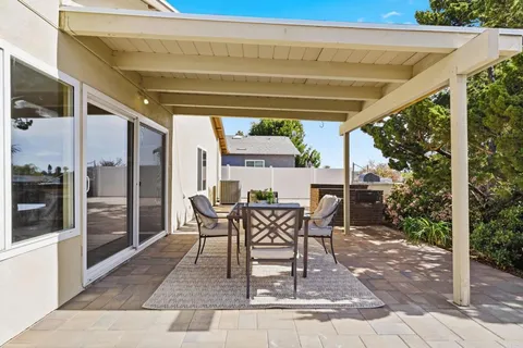 $1,100,000 | 8641 Hydra Lane, San Diego, CA 92126