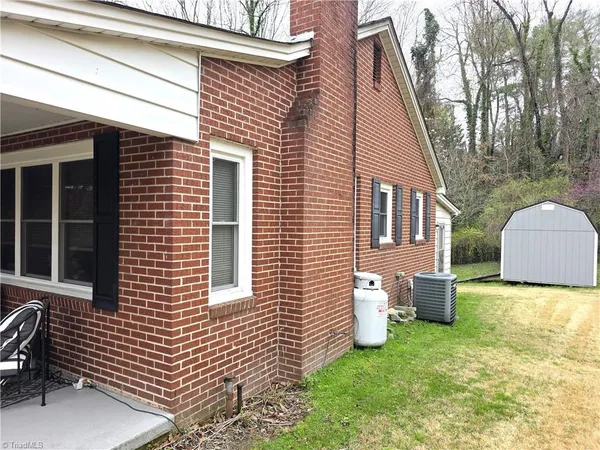 $239,000 | 611 Arch Street, Mount Airy, NC 27030