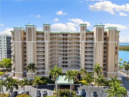 $830,000 | 4141 Bay Beach Lane, Unit 4P3, Fort Myers Beach, FL 33931
