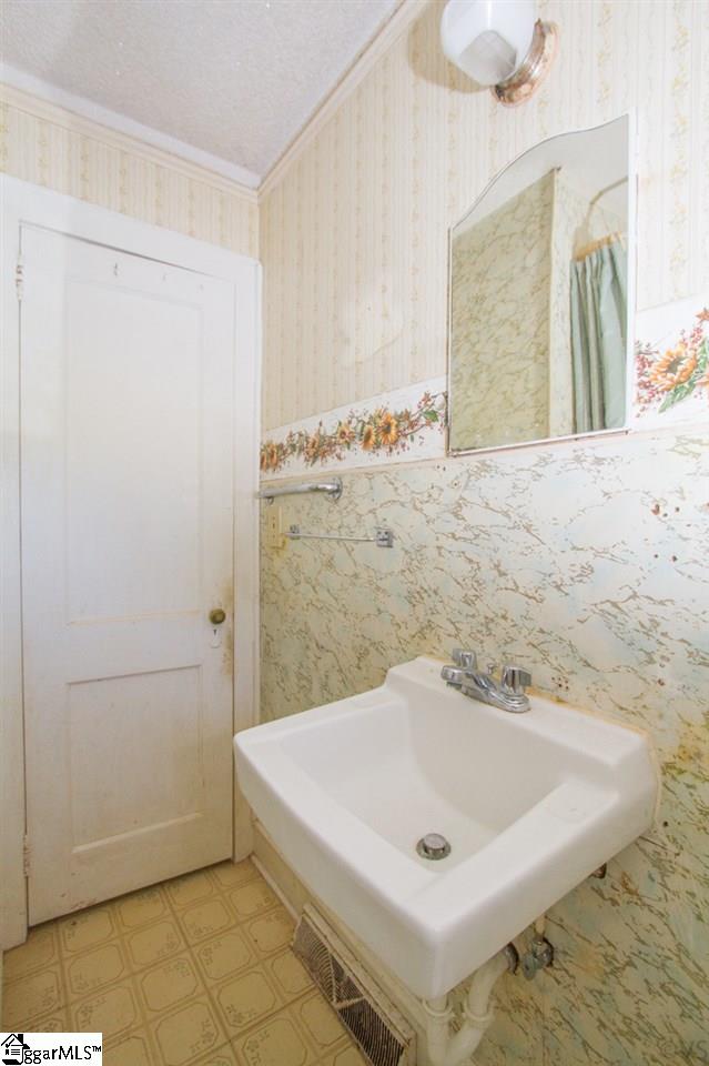197 McWhorter Road Easley, SC 29642 - Photo 18 of 36