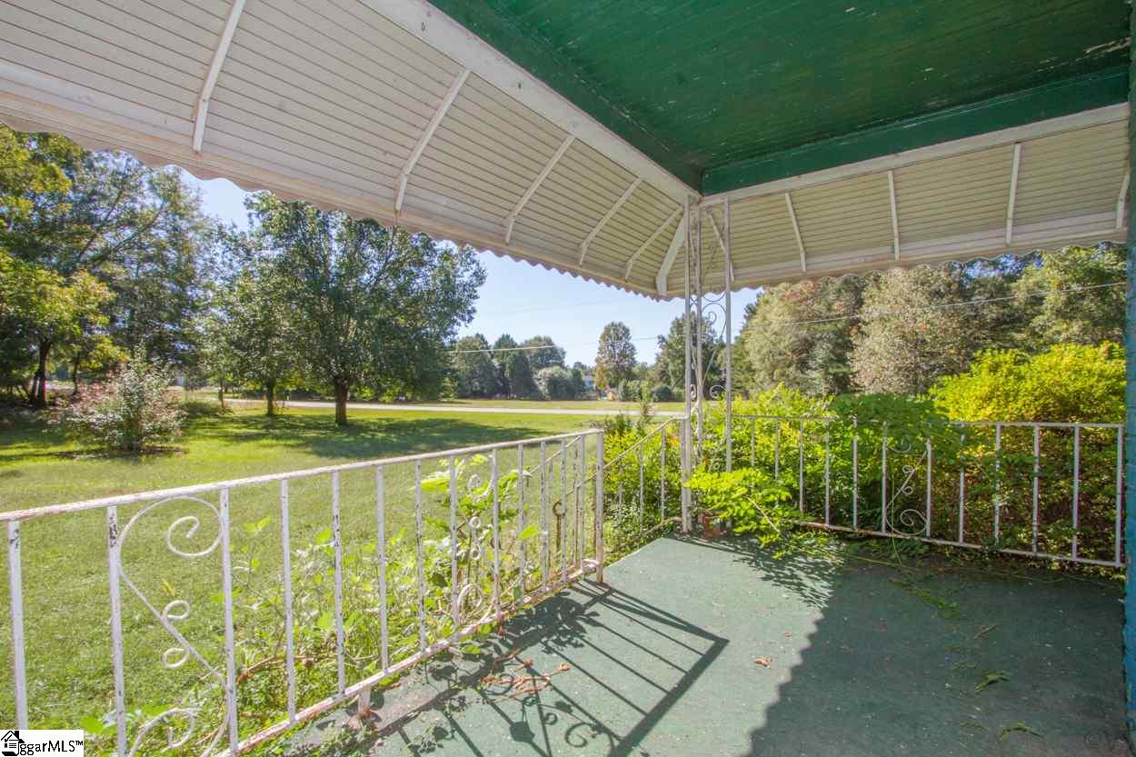 197 McWhorter Road Easley, SC 29642 - Photo 6 of 36
