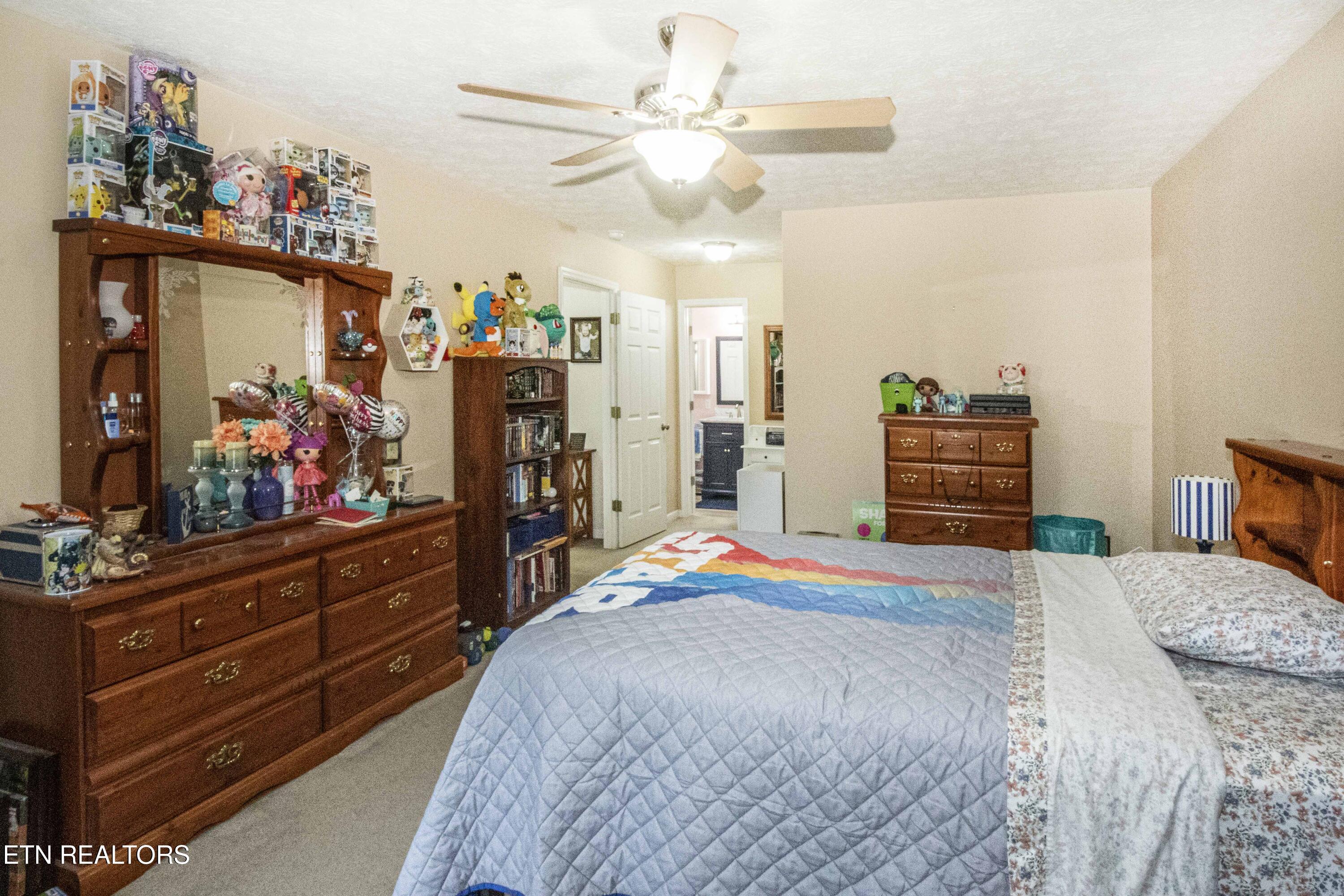 198 Nicely Trail Powell, TN 37849 - Photo 20 of 37 V19A1536