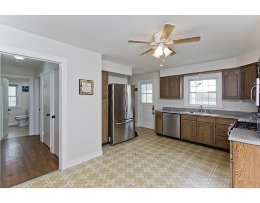 154 Little River Road Westfield, MA 01085 - Photo 8 of 28 Gallery Image 8