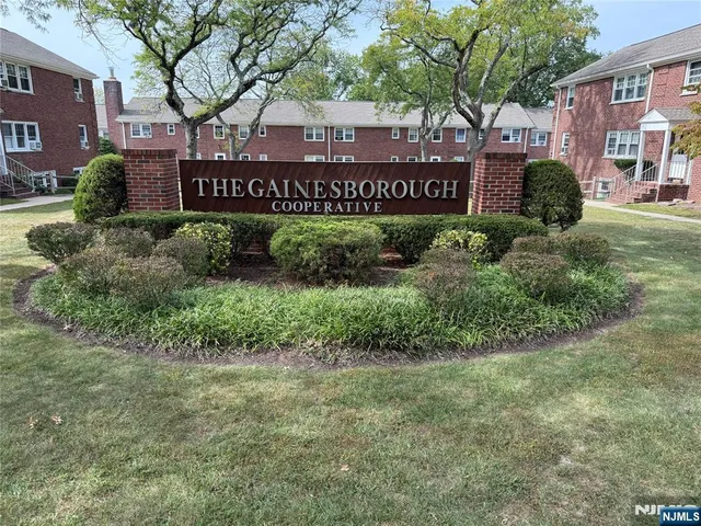 $235,000 | 12 Gainesborough Terrace, Unit 1B, River Edge, NJ 07661