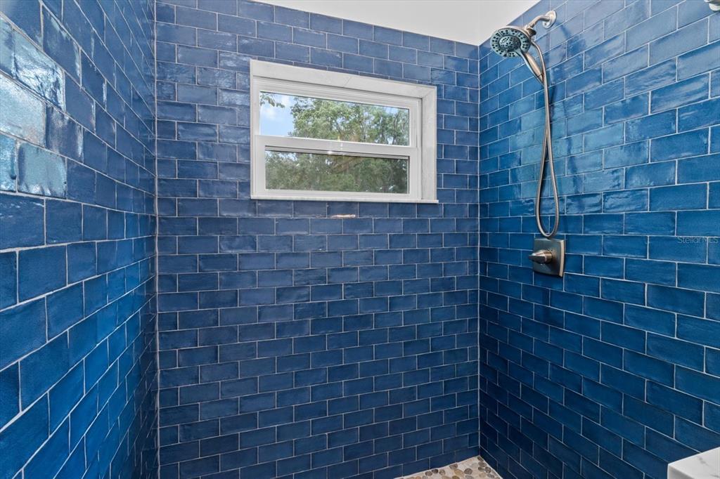 5328 Riverside Drive Yankeetown, FL 34498 - Photo 21 of 46 a bathroom with a shower