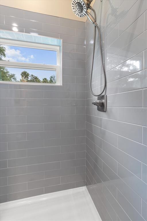 5328 Riverside Drive Yankeetown, FL 34498 - Photo 26 of 46 a bathroom with a shower