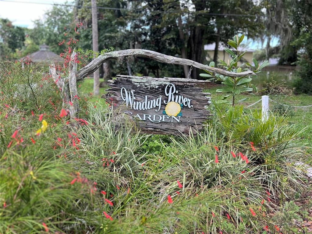 5328 Riverside Drive Yankeetown, FL 34498 - Photo 46 of 46 a front view of a house with garden