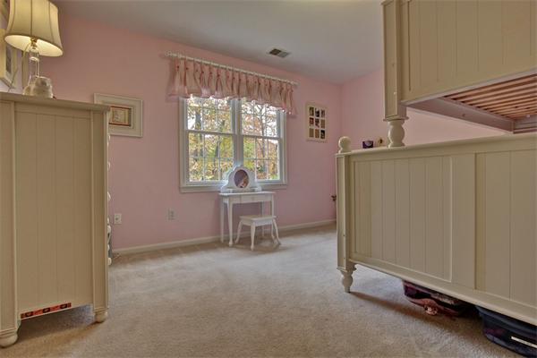 13 Glen Road Hopkinton, MA 01748 - Photo 24 of 29 Gallery Image 24