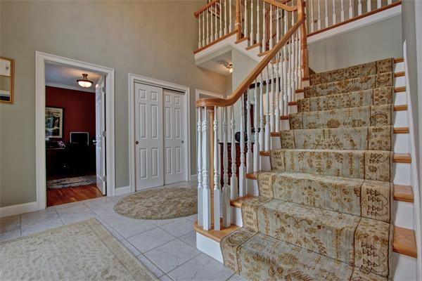 13 Glen Road Hopkinton, MA 01748 - Photo 4 of 29 Gallery Image 4