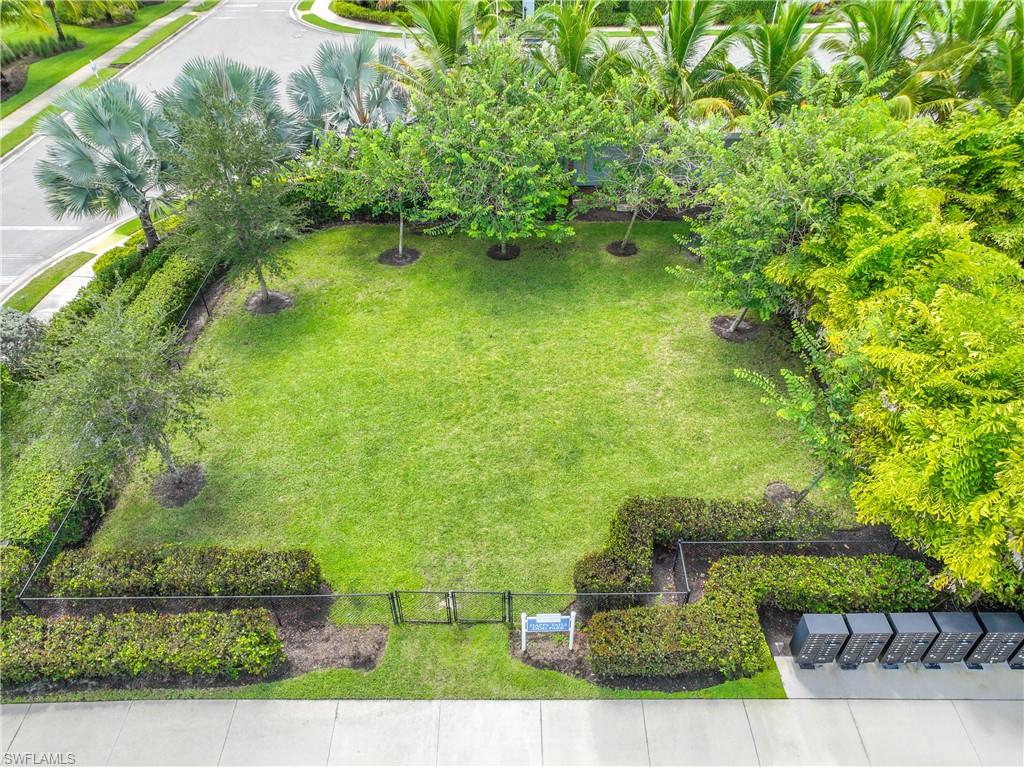 2302 Marquesa Circle Naples, FL 34112 - Photo 30 of 47