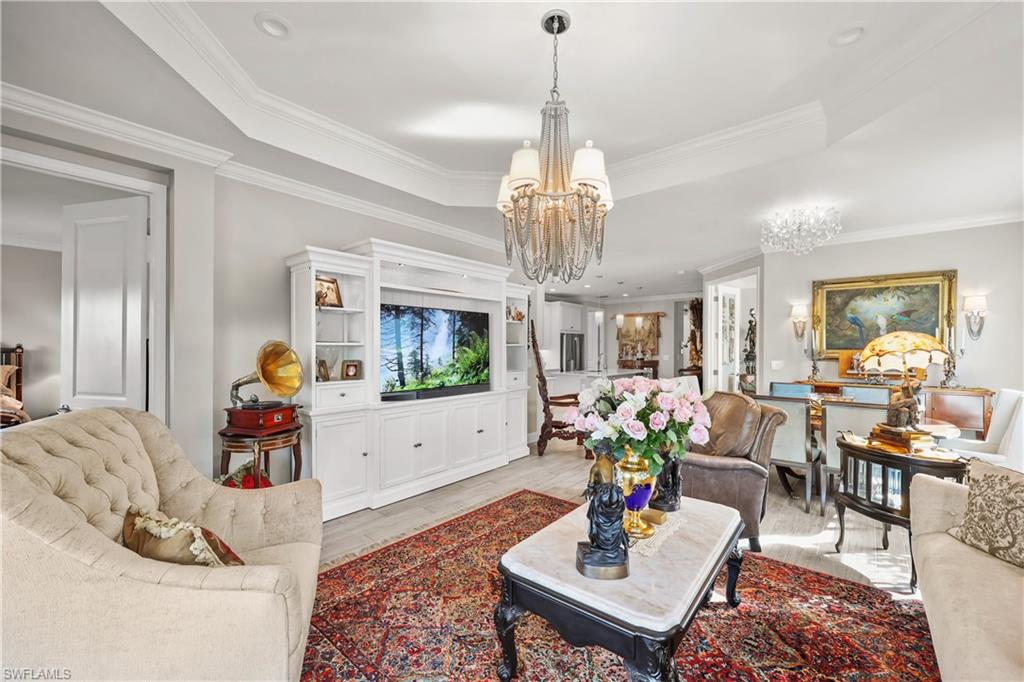 2302 Marquesa Circle Naples, FL 34112 - Photo 9 of 47