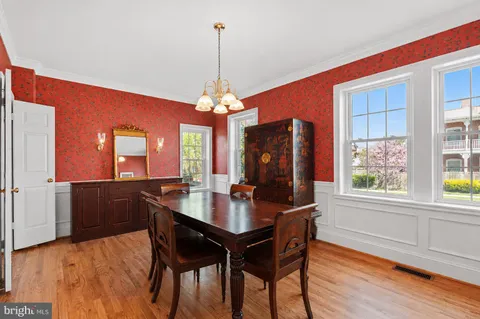 $1,490,000 | 539 South Columbus Street, Alexandria, VA 22314