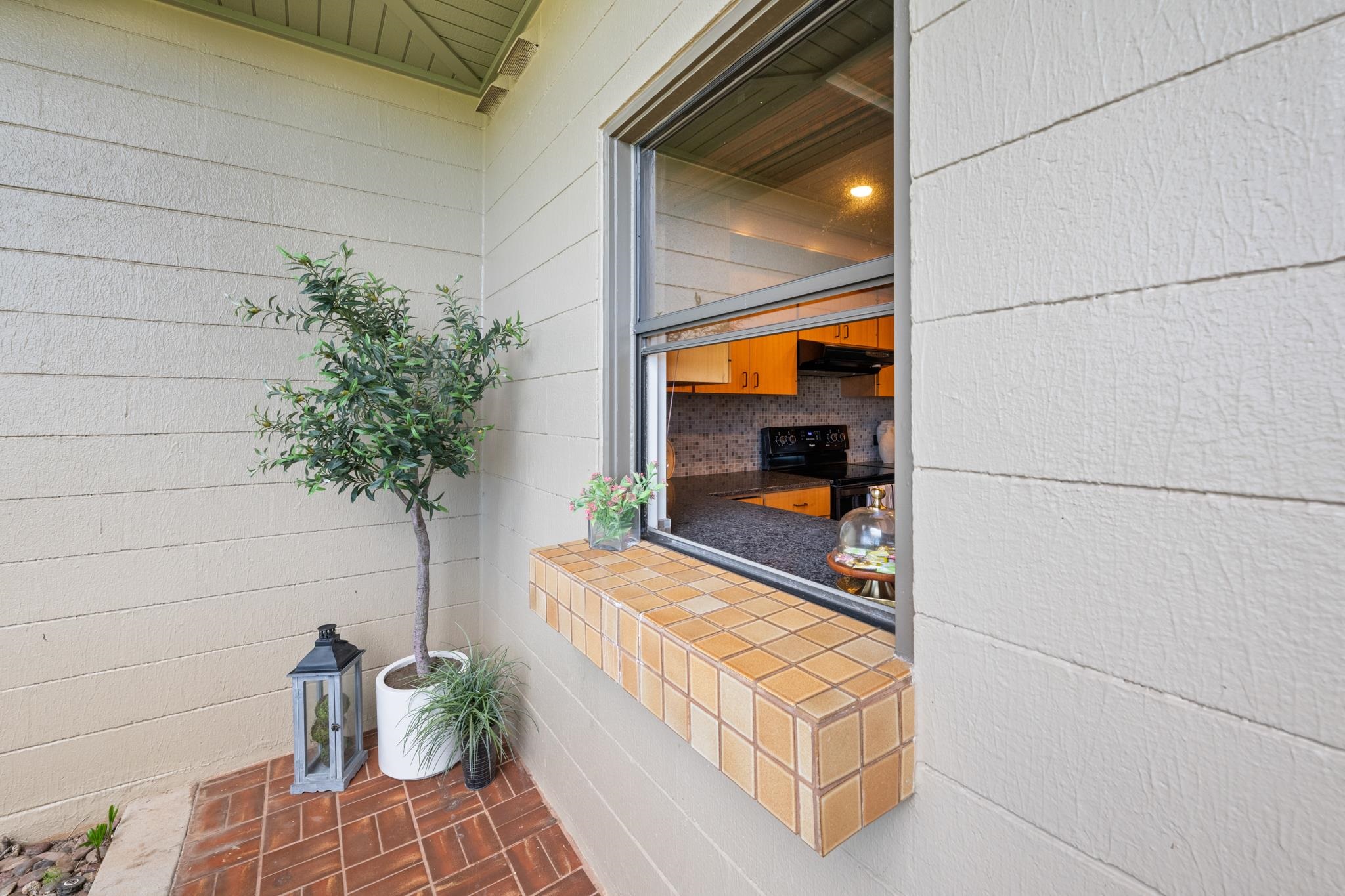 100 Ridge Road, Unit 2712 Lahaina, HI 96761 - Photo 11 of 32 Gallery Image 11