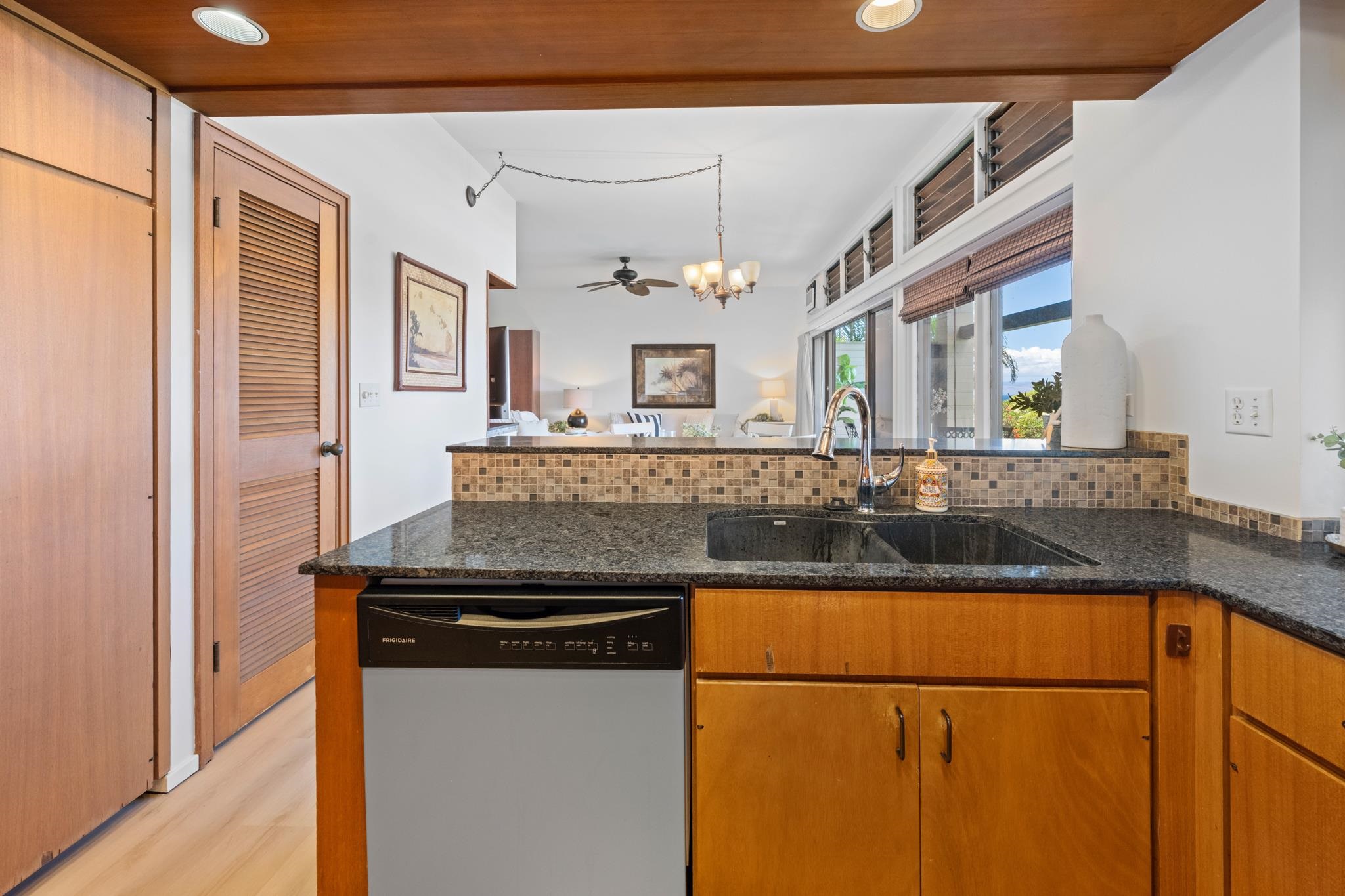 100 Ridge Road, Unit 2712 Lahaina, HI 96761 - Photo 12 of 32 Gallery Image 12
